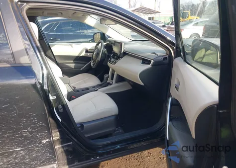 2022 Toyota Corolla Cross Le из США, поврежденный, VIN 7MUBAABG6NV024657